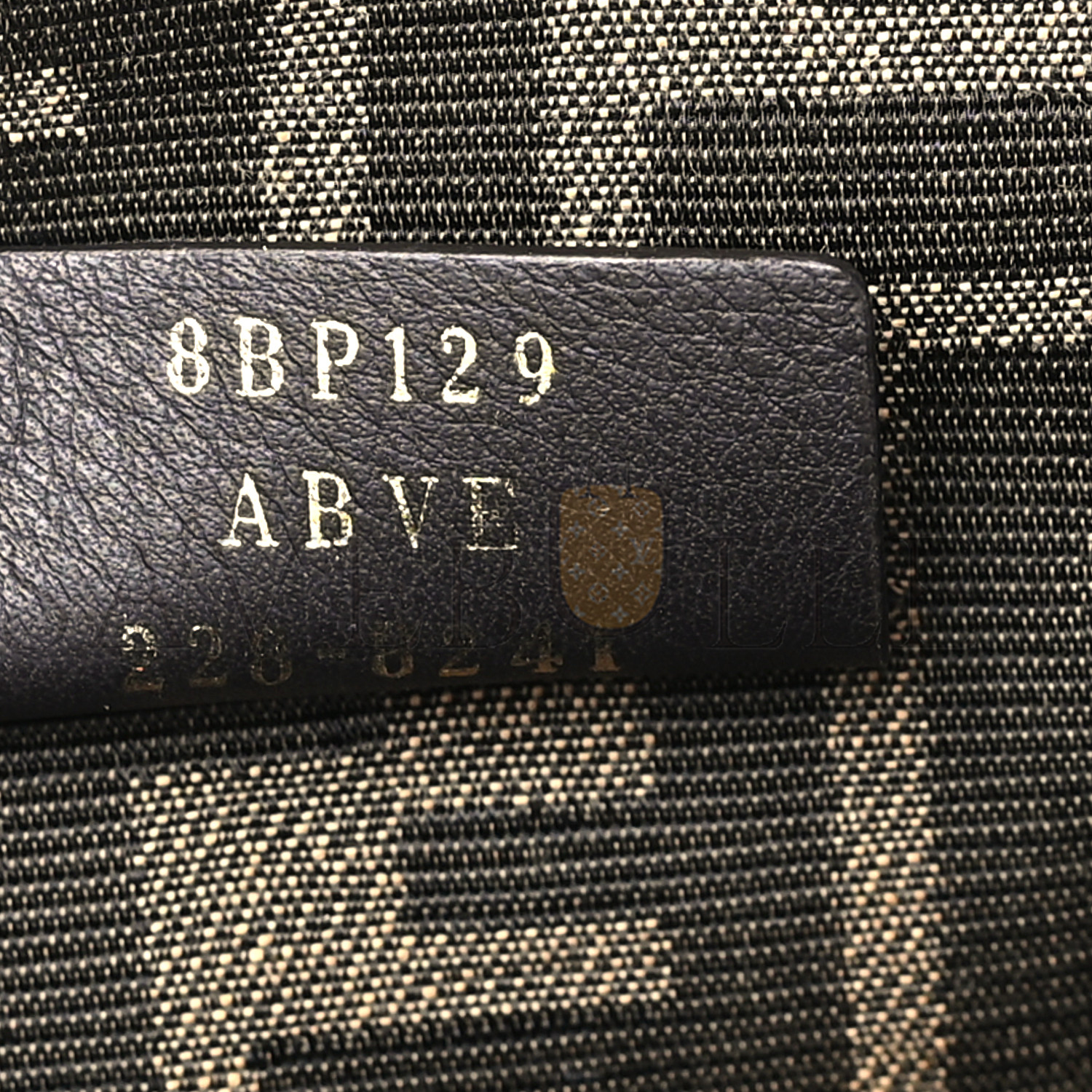 FENDI SHINY NAPPA SMALL FENDI FIRST BLACK (26*18*9.5cm) FENDI SHINY NAPPA SMALL FENDI FIRST BLACK (26*18*9.5cm)
