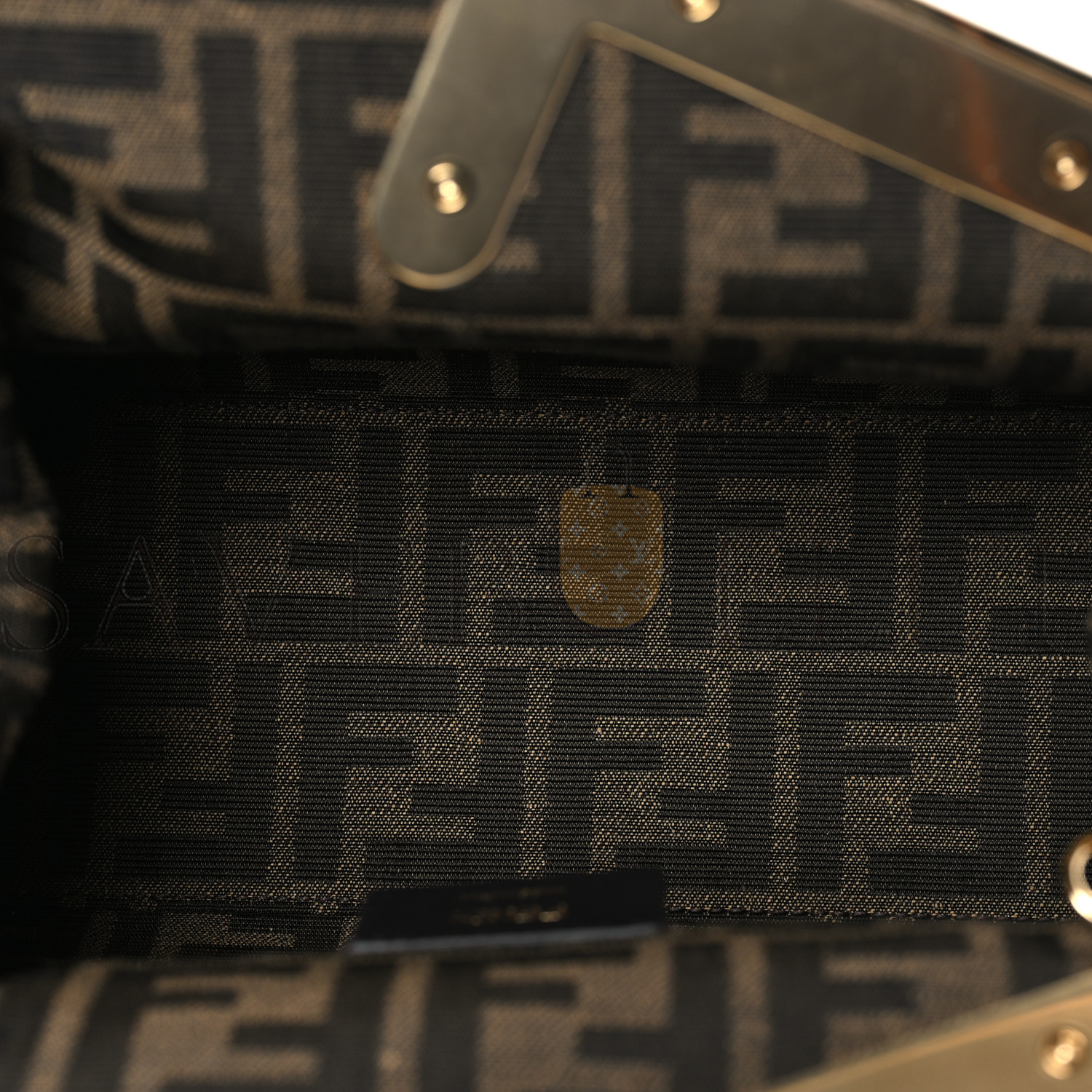 FENDI SHINY NAPPA SMALL FENDI FIRST WASABI (28*20*11cm) FENDI SHINY NAPPA SMALL FENDI FIRST WASABI (28*20*11cm)