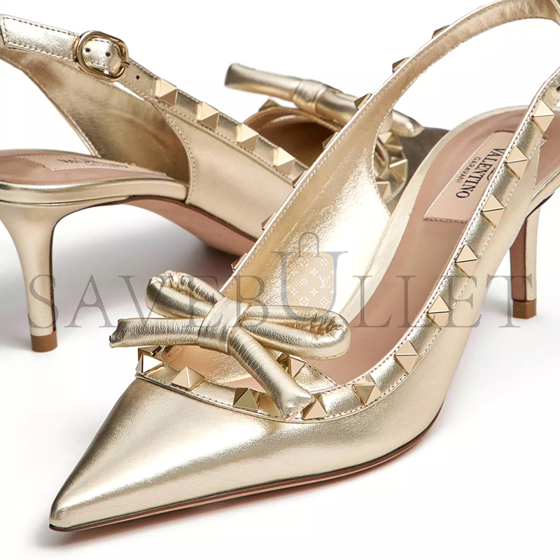 VALENTINO ROCKSTUD BOW SLINGBACK PUMPS IN LAMINATED NAPPA LEATHER AND 60MM TONE STUDS 5W2S0IB8VVP_R16 VALENTINO ROCKSTUD BOW SLINGBACK PUMPS IN LAMINATED NAPPA LEATHER AND 60MM TONE STUDS 5W2S0IB8VVP_R16