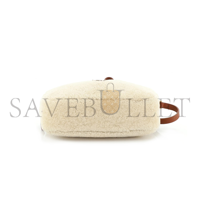 YSL LOU CAMERA BAG IN SHEARLING 520534504002 (23*16*6cm)