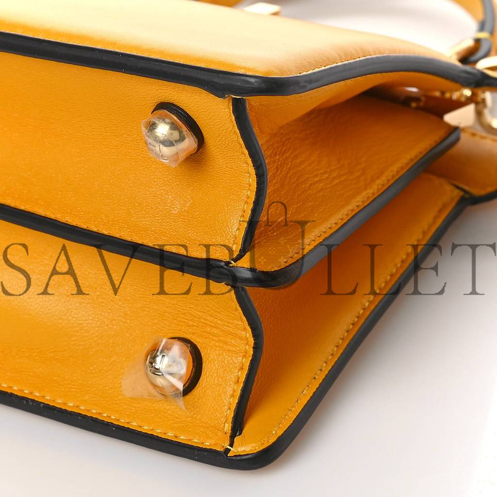 FENDI SHINY NAPPA PETITE PEEKABOO I SEE U SATCHEL MIMOSA (20*15*9cm) FENDI SHINY NAPPA PETITE PEEKABOO I SEE U SATCHEL MIMOSA (20*15*9cm)